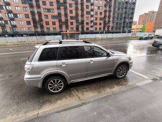 2007 Mitsubishi Outlander I, серебристый, 690000 рублей, вид 2