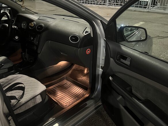 2006 Ford Focus II, серебристый, 360000 рублей - вид 10