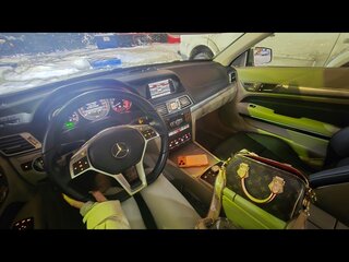 2014 Mercedes-Benz E-Класс 200 IV (W212, S212, C207) Рестайлинг, серебристый, 2032000 рублей, вид 4