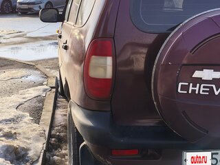 2003 Chevrolet Niva I, красный, 177000 рублей, вид 3