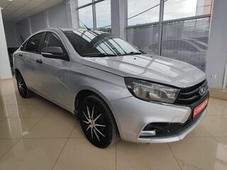 2017 Lada (ВАЗ) Vesta I, серебристый, 584000 рублей, вид 3