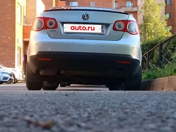 2007 Volkswagen Jetta V, серебристый - вид 4