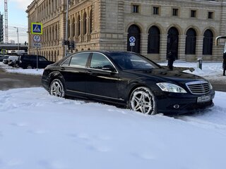 2008 Mercedes-Benz S-Класс 320 V (W221), чёрный, 1700000 рублей, вид 2