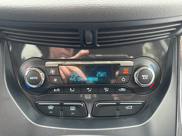 2013 Ford Kuga II, чёрный, 1100000 рублей - вид 14