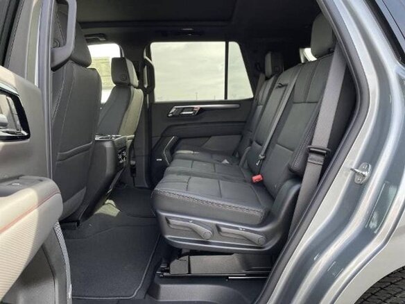 2026 Chevrolet Tahoe V Рестайлинг, серый, 15100577 рублей - вид 32