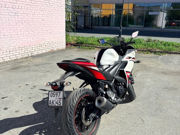 2016 Yamaha YZF-R3, белый, 430000 рублей - вид 8