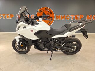 2022 Honda NT1100, белый, 1460000 рублей, вид 2