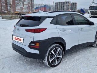 2019 Hyundai Kona I, белый, 2150000 рублей, вид 2