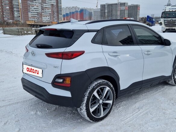 2019 Hyundai Kona I, белый, 2150000 рублей - вид 1