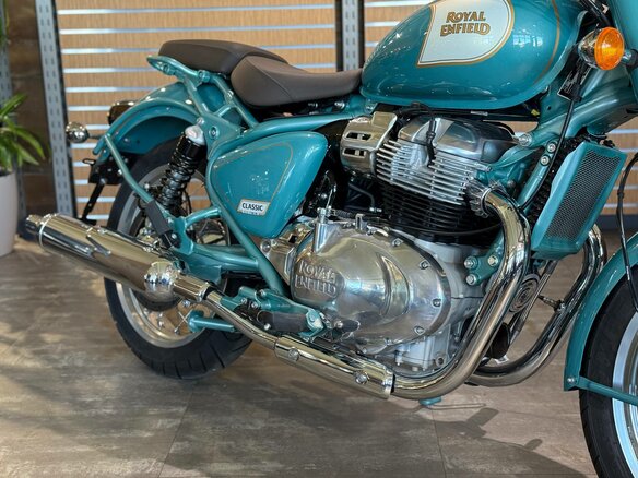 2026 Royal Enfield Classic 650, зелёный, 713000 рублей - вид 14