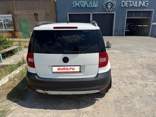 2012 Skoda Yeti I, белый, 850000 рублей, вид 4