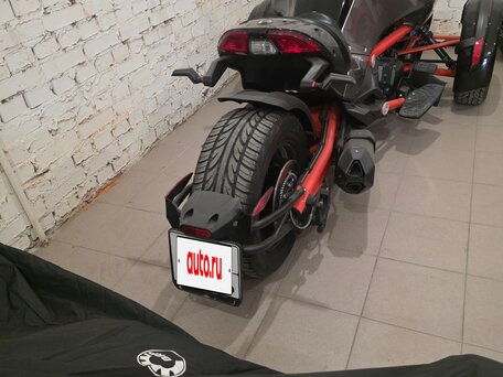 2015 BRP Can-Am Spyder, серый, 1500000 рублей, вид 3