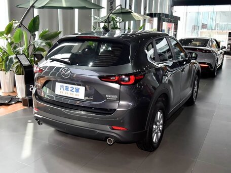 2026 Mazda CX-5 II Рестайлинг, серый, 2450000 рублей, вид 3