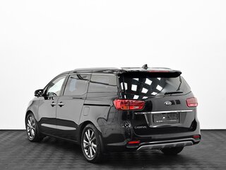 2018 Kia Carnival III, чёрный, 2349000 рублей, вид 4