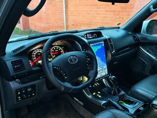 2008 Toyota Land Cruiser Prado 4-speed 120 Series Рестайлинг, серебристый, 2400000 рублей, вид 3