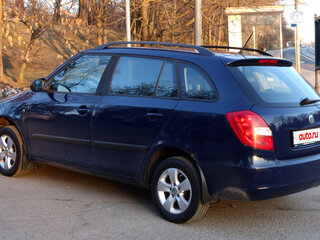 2011 Skoda Fabia II Рестайлинг, синий, 630000 рублей, вид 2