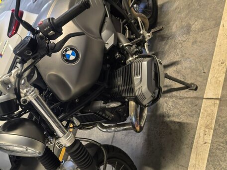 2016 BMW R Nine T Scrambler, серебристый, 1500000 рублей, вид 4