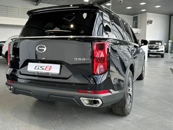 2025 GAC GS8 II, чёрный, 4849000 рублей - вид 2
