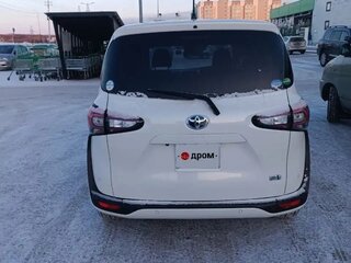 2018 Toyota Sienta II, белый, 1280000 рублей, вид 5