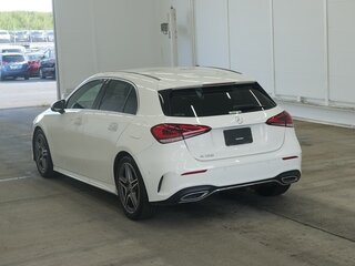 2019 Mercedes-Benz A-Класс 180 IV (W177), белый, 1698000 рублей, вид 2
