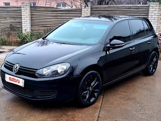 2011 Volkswagen Golf VI, чёрный, 800000 рублей, вид 1