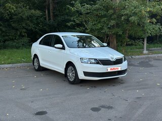 2018 Skoda Rapid I Рестайлинг, белый, 1190000 рублей, вид 3