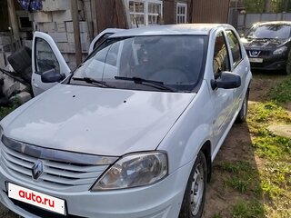 2015 Renault Logan I Рестайлинг, белый, 300000 рублей, вид 1