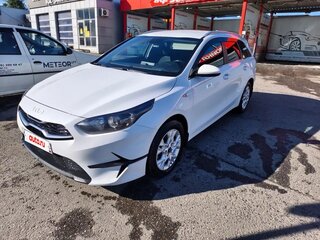 2021 Kia Ceed III Рестайлинг, белый, 1720000 рублей, вид 1