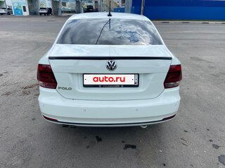 2019 Volkswagen Polo V Рестайлинг, белый, 1350000 рублей, вид 4
