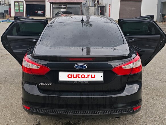2013 Ford Focus III, чёрный, 1100000 рублей - вид 1