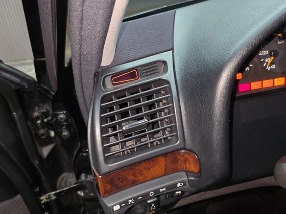 1997 Mercedes-Benz S-Класс 500 Long III (W140) Рестайлинг, чёрный, 7300000 рублей - вид 30