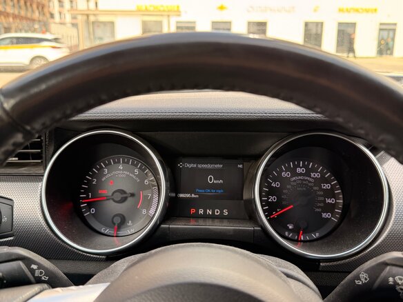 2018 Ford Mustang VI Рестайлинг, синий, 2790000 рублей - вид 11