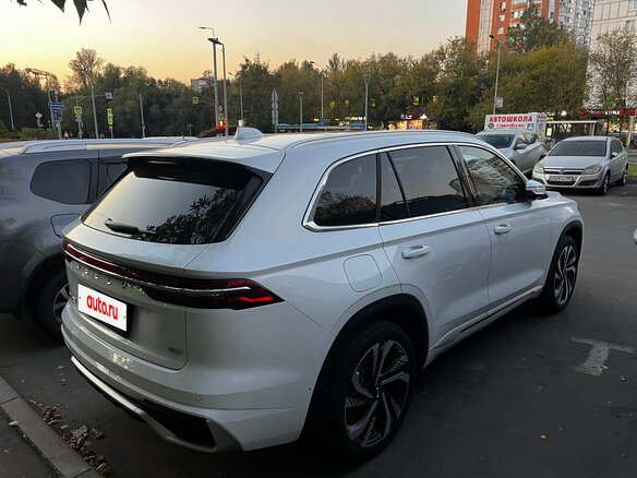2024 Geely Monjaro I, белый, 3250000 рублей - вид 3
