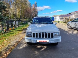 1997 Jeep Grand Cherokee I (ZJ) Рестайлинг, белый, 530000 рублей, вид 2