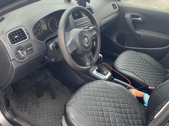 2010 Volkswagen Polo V, серый, 600000 рублей - вид 13