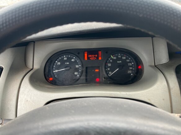 2009 Renault Trafic, белый, 1100000 рублей - вид 18