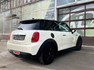 2020 Mini Hatch One III (F55/F56) Рестайлинг, бежевый, 2150000 рублей, вид 5
