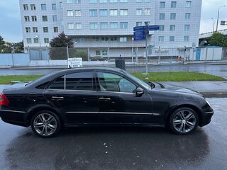 2006 Mercedes-Benz E-Класс 280 III (W211, S211) Рестайлинг, чёрный, 620000 рублей, вид 4