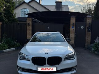 2012 BMW 7 серии Long 740Li xDrive V (F01/F02/F04) Рестайлинг, белый, 3100000 рублей, вид 3
