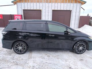 2014 Toyota Wish II Рестайлинг, чёрный, 1600000 рублей, вид 1