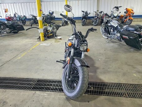 2016 Indian Scout Sixty, чёрный, 675427 рублей, вид 4
