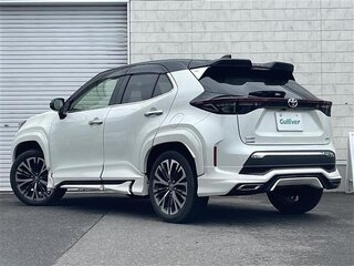 2021 Toyota Yaris Cross I, белый, 1700000 рублей, вид 4