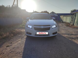 2012 Chevrolet Cruze I, белый, 670000 рублей, вид 2