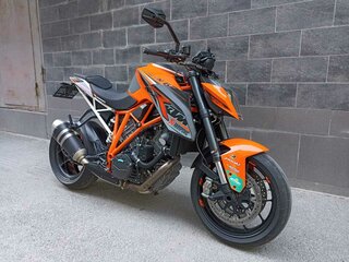 2016 KTM 1290 Super Duke R, оранжевый, 950000 рублей, вид 3