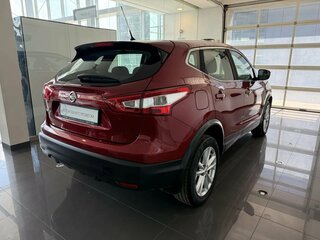 2016 Nissan Qashqai II, красный, 1499000 рублей, вид 4