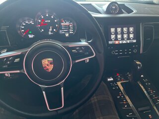2018 Porsche Macan GTS I, коричневый, 3500000 рублей, вид 4