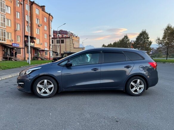 2015 Kia Ceed II Рестайлинг, синий, 1200000 рублей - вид 16