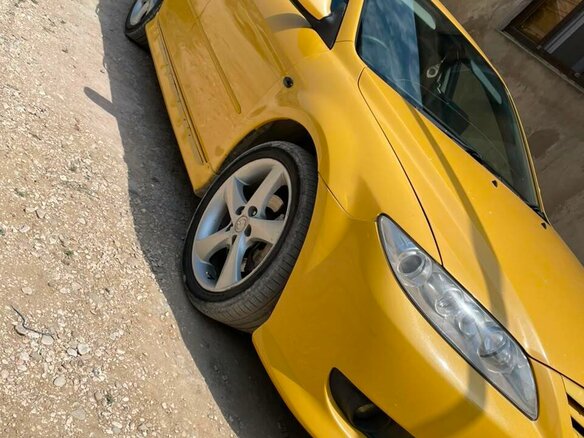 2003 Mazda 6 I (GG), жёлтый, 365000 рублей - вид 15