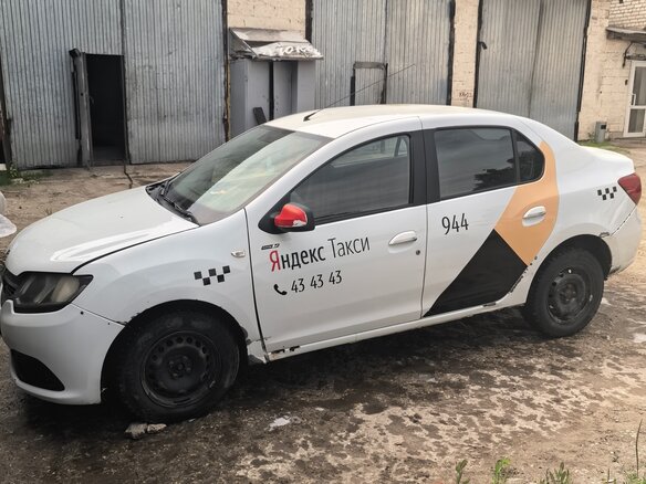 2017 Renault Logan II, белый, 299000 рублей - вид 6