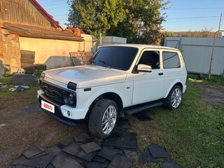 2016 Lada (ВАЗ) 2121 (4x4) I Рестайлинг, белый, 800000 рублей, вид 1